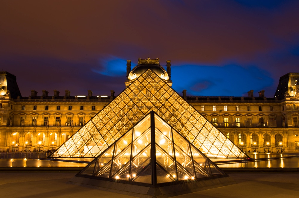 พิพิธภัณฑ์ลูฟร์ Louvre Museum
